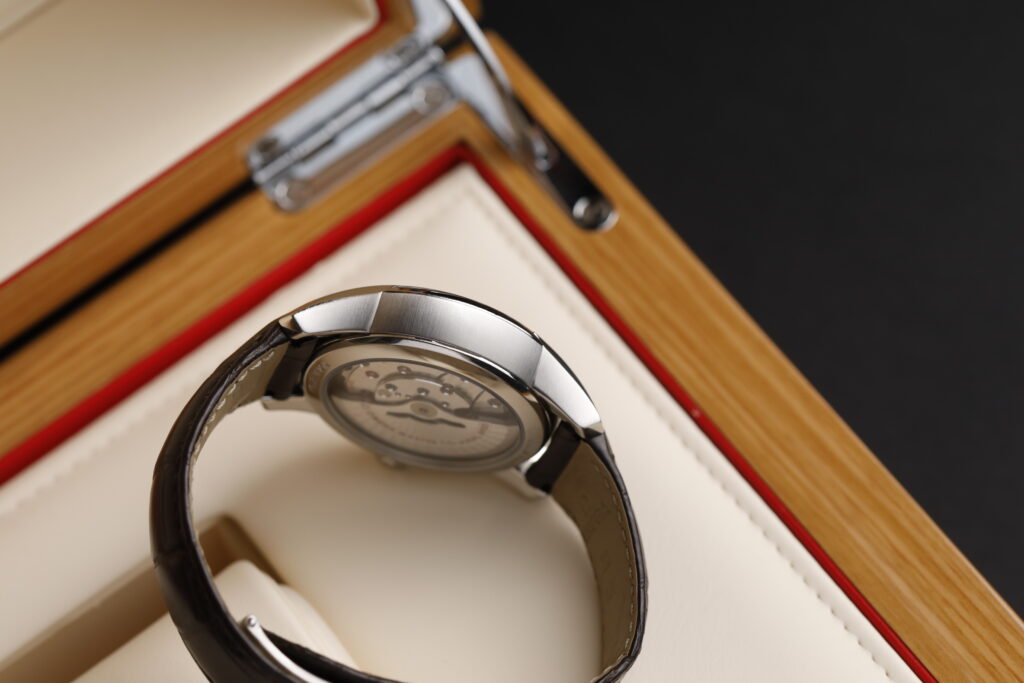 Omega De Ville Hour Vision Master Co-Axial Chronometer, 2019/2020, 41 mm
