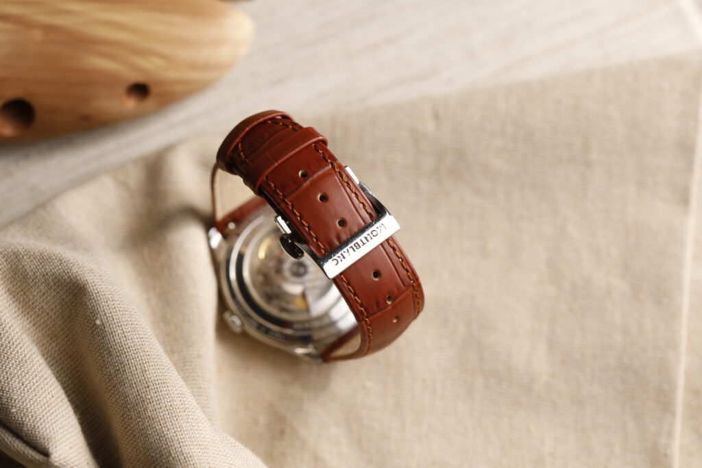 Montblanc Heritage Chronométrie Twincounter Date 7403 Automatic, 40 mm