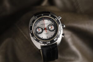 Hamilton Pan Europ H357560 Chronograph Automatic, Panda dial, H-31, 45 mm