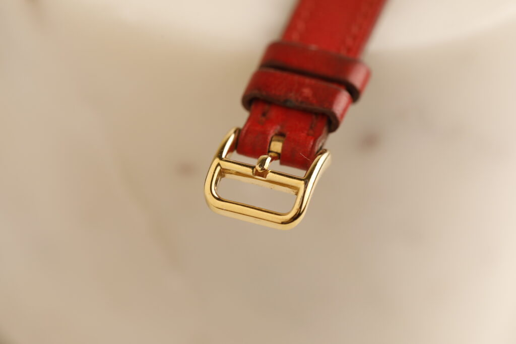 Hermès Clipper, bílý ciferník, červený kožený řemínek, quartz, 24 mm