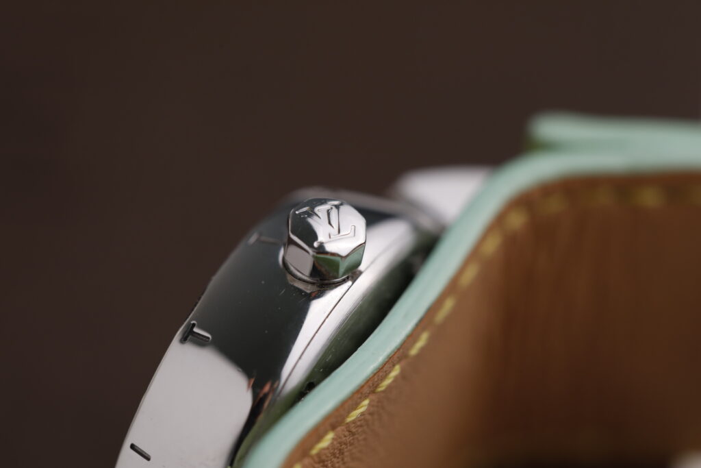 Louis Vuitton Tambour Q1212 datum beige green, 28 mm