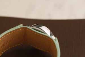 Louis Vuitton Tambour Q1212 datum beige green, 28 mm