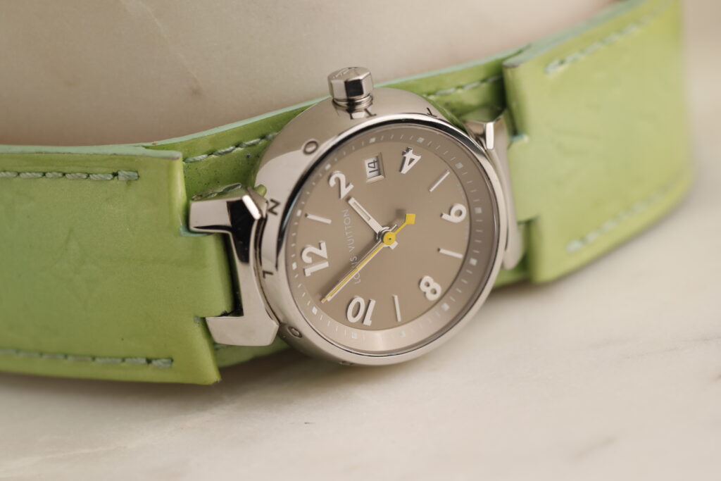 Louis Vuitton Tambour Q1212 datum beige green, 28 mm